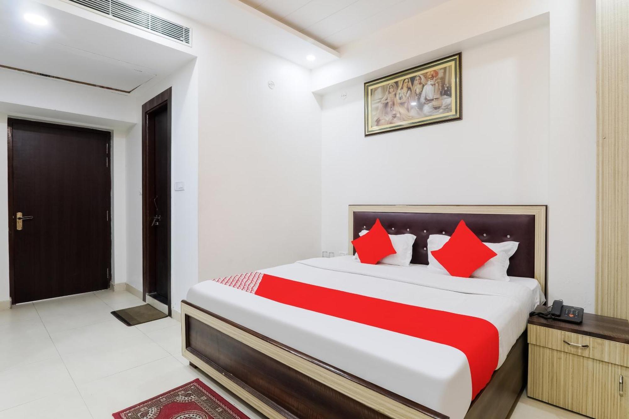 Hotel O The Maharaja Inn Lucknow Eksteriør billede